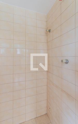 Apartamento para alugar com 78m², 3 quartos e 2 vagas Apartamento para alugar com 78m², 3 quartos e 2 vagasBanheiro de serviço