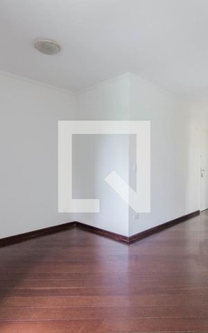 Apartamento à venda com 78m², 3 quartos e 2 vagas Apartamento à venda com 78m², 3 quartos e 2 vagasSala
