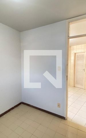 Apartamento para alugar com 140m², 3 quartos e 3 vagasQuarto de Serviço