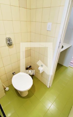 Apartamento para alugar com 140m², 3 quartos e 3 vagasBanheiro Social