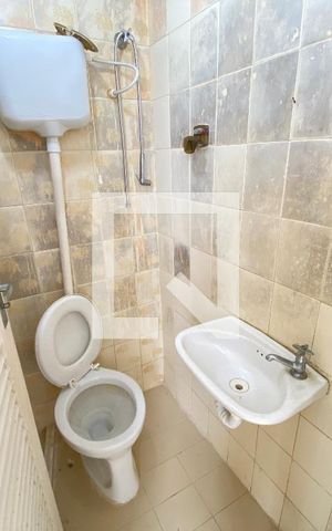 Apartamento para alugar com 140m², 3 quartos e 3 vagasBanheiro de serviço