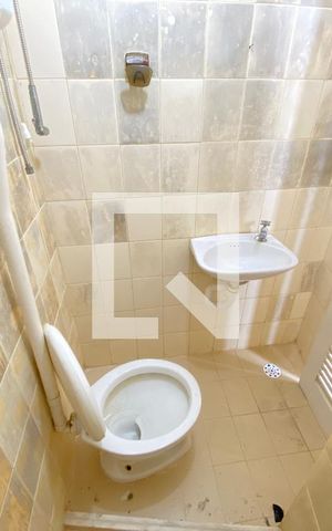 Apartamento para alugar com 140m², 3 quartos e 3 vagasBanheiro de serviço