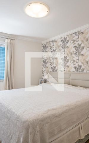 Apartamento para alugar com 110m², 3 quartos e 1 vagaSuíte
