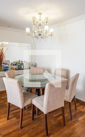 Apartamento para alugar com 110m², 3 quartos e 1 vagaSala