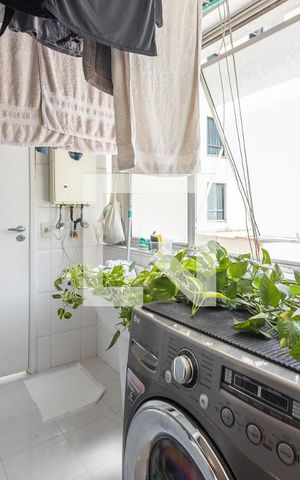 Apartamento para alugar com 110m², 3 quartos e 1 vagaÁrea de Serviço