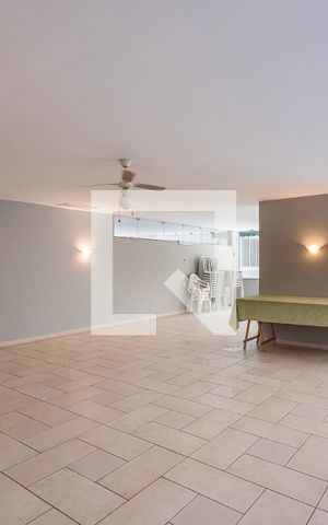 Apartamento para alugar com 110m², 3 quartos e 1 vagaÁrea comum Salão de Festas