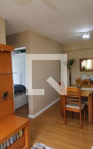 Apartamento à venda com 53m², 2 quartos e 1 vagaSala