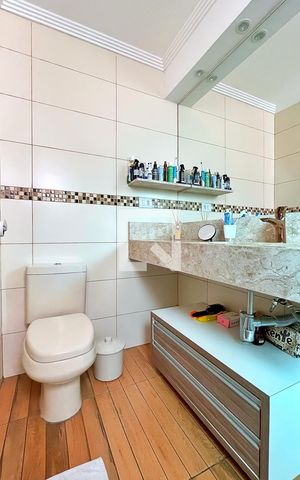 Apartamento à venda com 110m², 2 quartos e 2 vagasBanheiro da Suíte 1