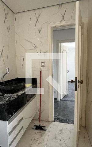 Apartamento para alugar com 550m², 5 quartos e 2 vagasBanheiro 1