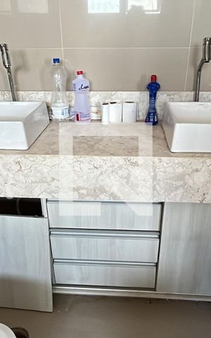 Apartamento para alugar com 550m², 5 quartos e 2 vagasBanheiro da Suíte
