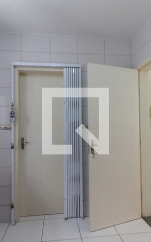 Casa para alugar com 380m², 3 quartos e 2 vagasCozinha