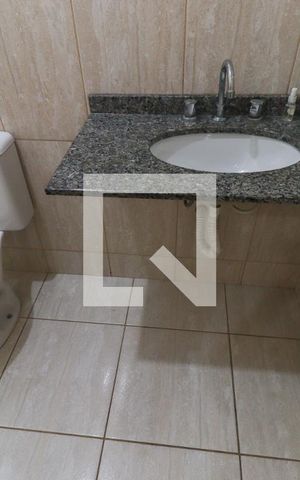 Casa para alugar com 380m², 3 quartos e 2 vagasBanheiro da Suíte