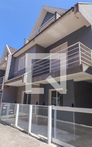 Casa para alugar com 380m², 3 quartos e 2 vagasFachada