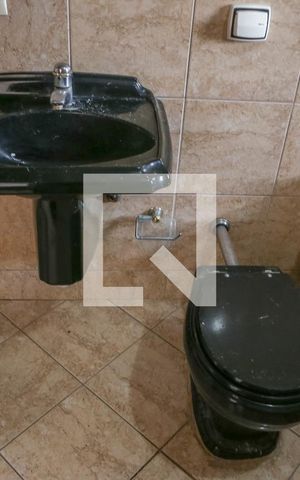 Casa à venda com 150m², 8 quartos e 2 vagas Casa à venda com 150m², 8 quartos e 2 vagasBanheiro da Suíte 2