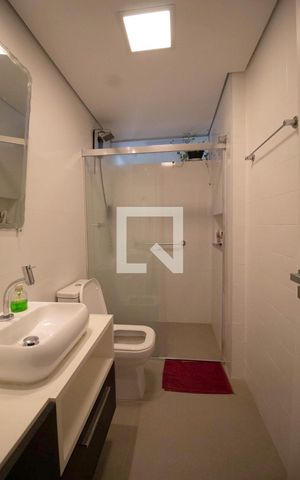 Apartamento para alugar com 120m², 3 quartos e 1 vaga Apartamento para alugar com 120m², 3 quartos e 1 vagaBanheiro