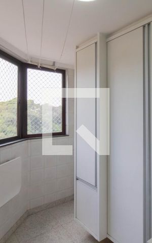 Apartamento para alugar com 80m², 3 quartos e 1 vaga Apartamento para alugar com 80m², 3 quartos e 1 vagaCozinha