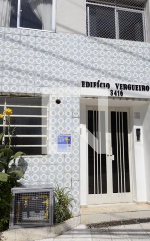 Apartamento à venda com 49m², 1 quarto e 1 vagaFachada