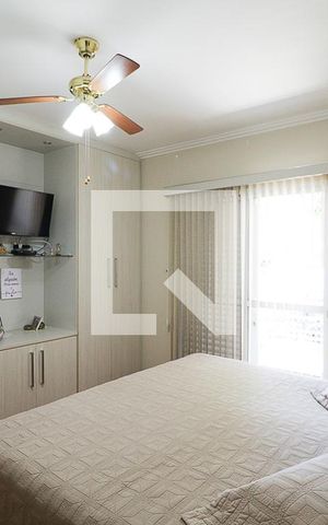 Casa à venda com 140m², 3 quartos e 2 vagasSuíte