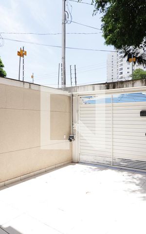 Casa à venda com 140m², 3 quartos e 2 vagasGaragem