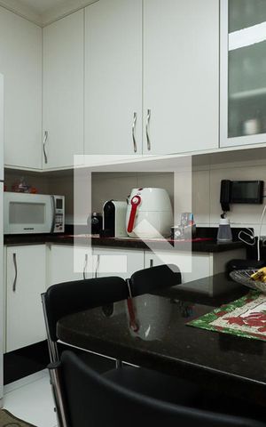 Casa à venda com 140m², 3 quartos e 2 vagasCozinha
