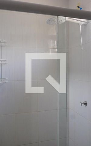 Casa para alugar com 131m², 3 quartos e 2 vagasBanheiro Corredor