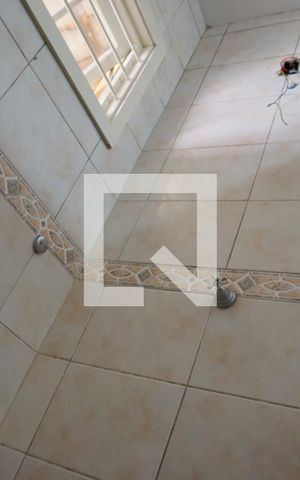 Casa à venda com 140m², 2 quartos e 1 vagaBanheiro