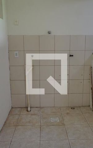 Casa à venda com 140m², 2 quartos e 1 vagaÁrea de Serviço