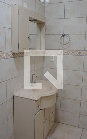 Casa à venda com 140m², 2 quartos e 1 vagaBanheiro