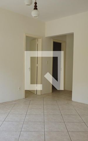 Casa à venda com 140m², 2 quartos e 1 vagaSala