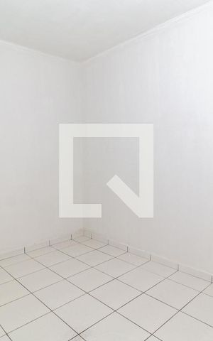 Casa para alugar com 120m², 2 quartos e 2 vagasQuarto 2