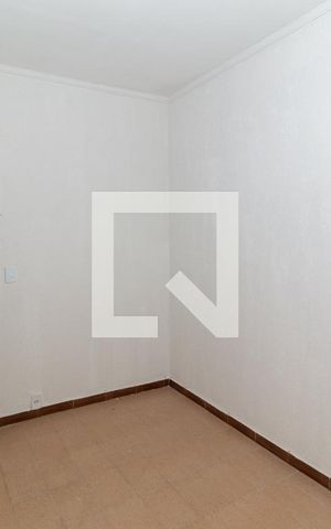 Casa para alugar com 120m², 2 quartos e 2 vagasQuarto 1