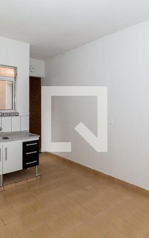 Casa para alugar com 120m², 2 quartos e 2 vagasCozinha