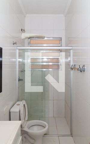 Casa para alugar com 120m², 2 quartos e 2 vagasBanheiro