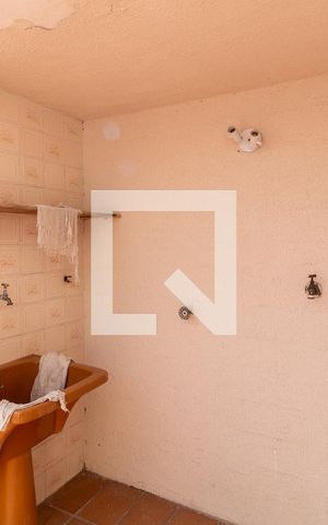 Casa para alugar com 120m², 2 quartos e 2 vagasÁrea de Serviço