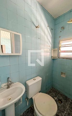 Casa para alugar com 60m², 2 quartos e sem vaga