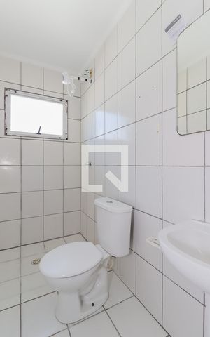 Apartamento para alugar com 44m², 2 quartos e 1 vaga Apartamento para alugar com 44m², 2 quartos e 1 vagaBanheiro