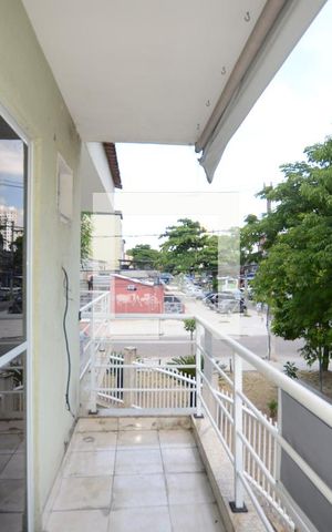 Apartamento à venda com 65m², 2 quartos e 1 vagaVaramda do Quarto 1
