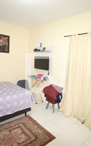 Casa de condomínio à venda com 80m², 2 quartos e 2 vagasSuíte