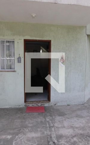 Casa de condomínio à venda com 80m², 2 quartos e 2 vagasfrente