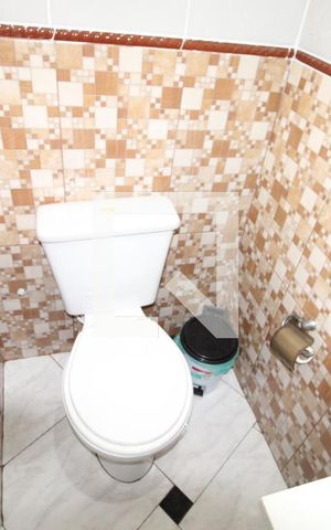 Casa de condomínio à venda com 80m², 2 quartos e 2 vagasBanheiro 2