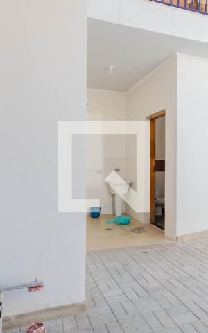 Casa à venda com 200m², 4 quartos e 8 vagas Casa à venda com 200m², 4 quartos e 8 vagasQuintal