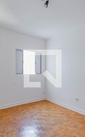 Casa à venda com 200m², 4 quartos e 8 vagas Casa à venda com 200m², 4 quartos e 8 vagasSuíte 1