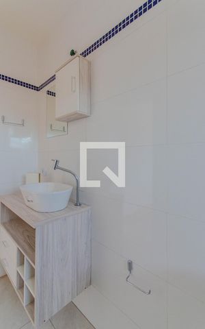 Casa à venda com 200m², 4 quartos e 8 vagas Casa à venda com 200m², 4 quartos e 8 vagasBanheiro da Suíte 2