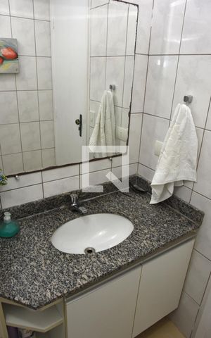 Apartamento à venda com 72m², 3 quartos e 1 vagaBanheiro