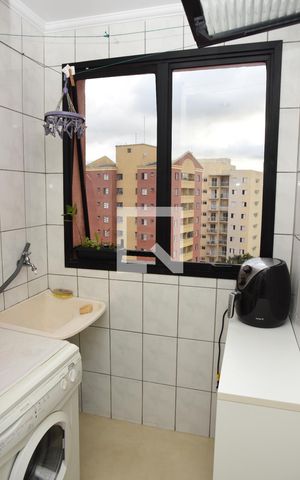 Apartamento à venda com 72m², 3 quartos e 1 vagaÁrea de Serviço