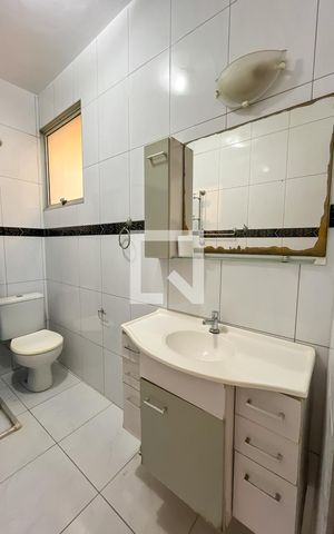 Casa à venda com 328m², 11 quartos e 2 vagas Casa à venda com 328m², 11 quartos e 2 vagasCasa 3 Banheiro