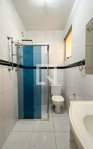 Casa à venda com 328m², 11 quartos e 2 vagas Casa à venda com 328m², 11 quartos e 2 vagasCasa 3 Banheiro