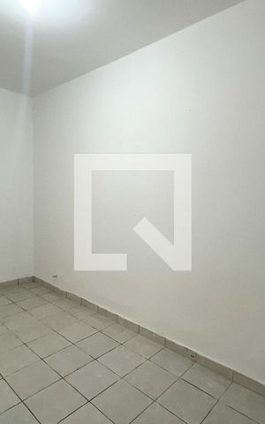 Casa à venda com 328m², 11 quartos e 2 vagas Casa à venda com 328m², 11 quartos e 2 vagasCasa 3 Quarto 2