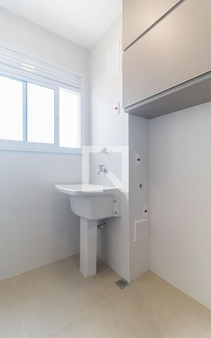 Apartamento para alugar com 57m², 2 quartos e 1 vaga Apartamento para alugar com 57m², 2 quartos e 1 vagaÁrea de Serviço