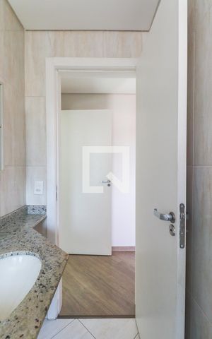 Apartamento à venda com 106m², 3 quartos e 2 vagasBanheiro da Suíte